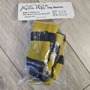 Alaskan Winter Snow Pet Dog Booties Anti Slip 4 Piece Set Ice Mushing Small Warm